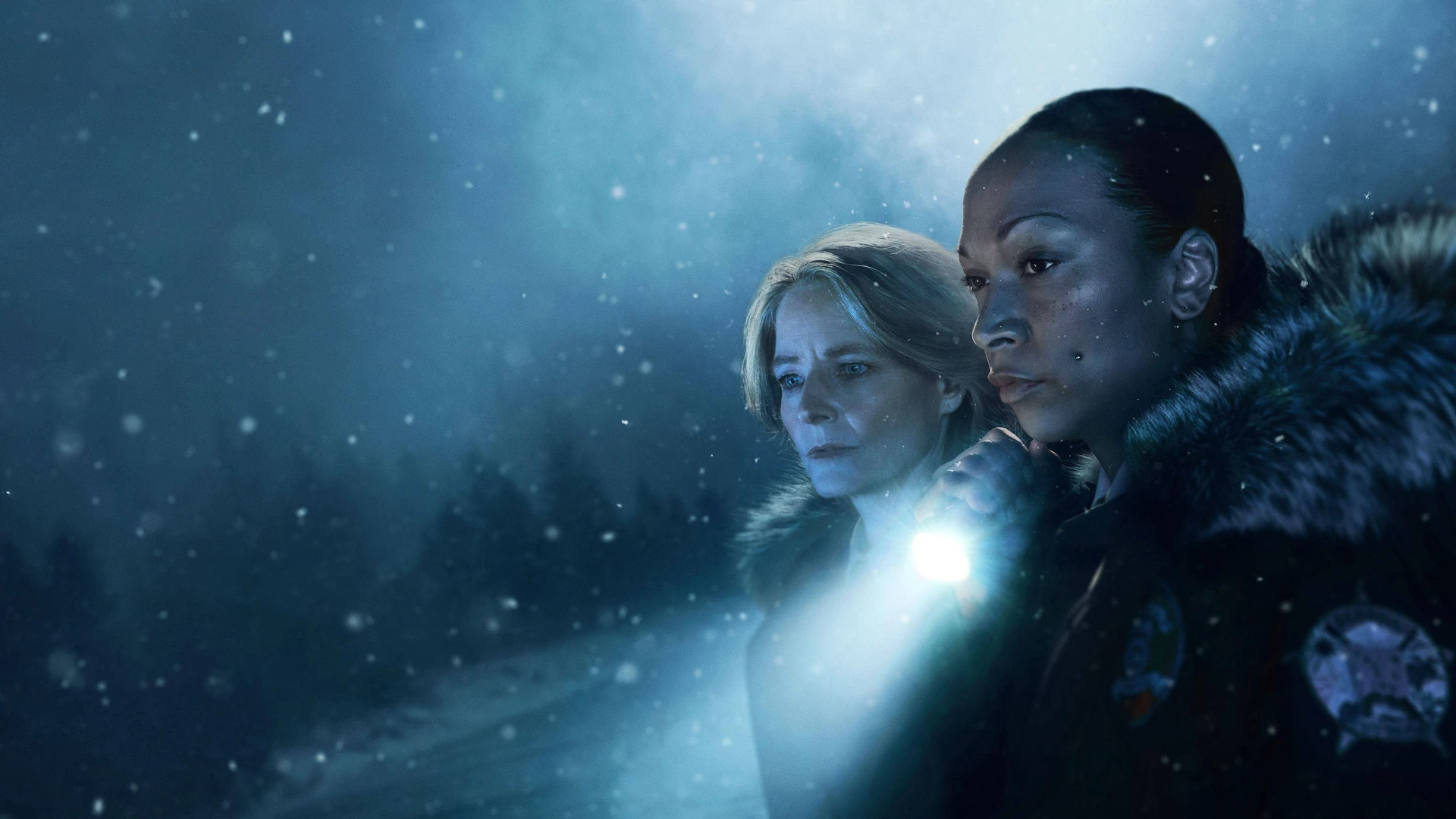 Rust Cohle and Marty Hart investigating a crime scene, bathed in the murky light of Louisiana